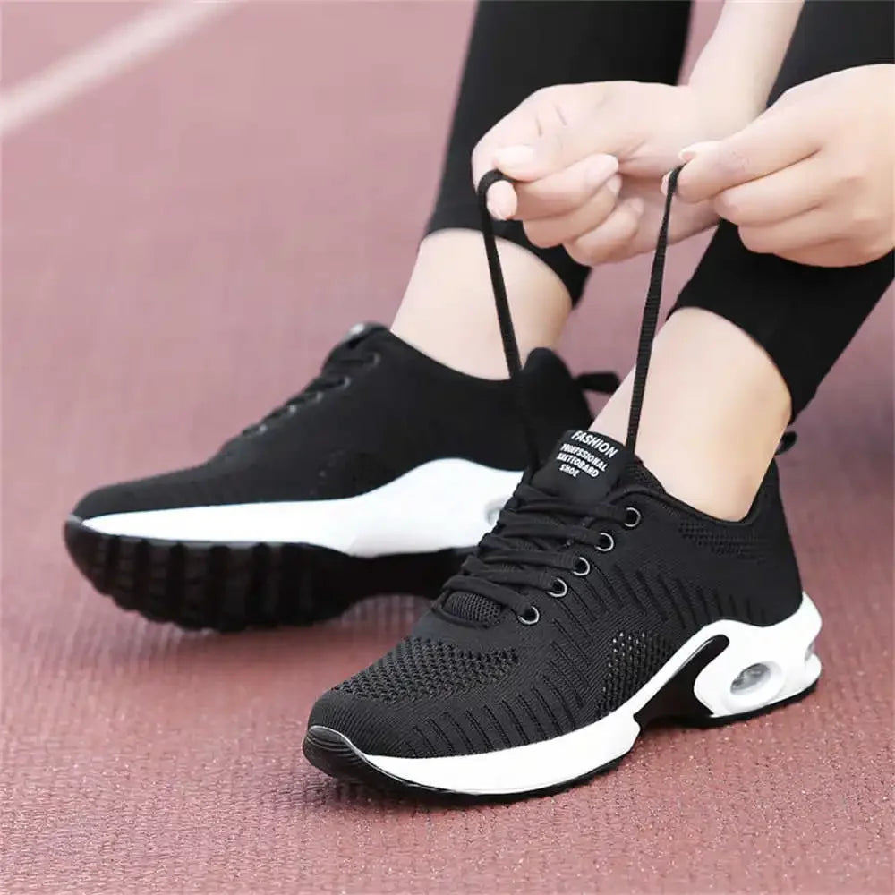 Runner Heels