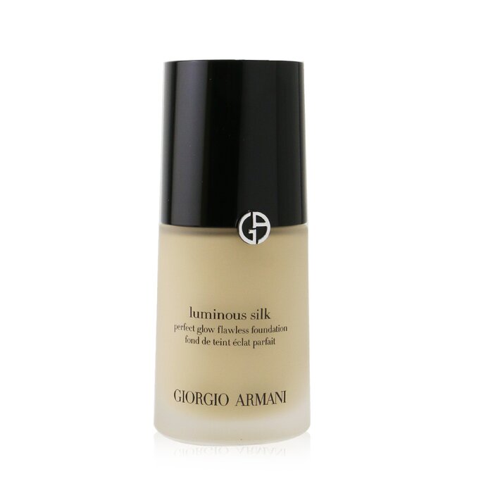 GIORGIO ARMANI | Luminous Silk Foundation