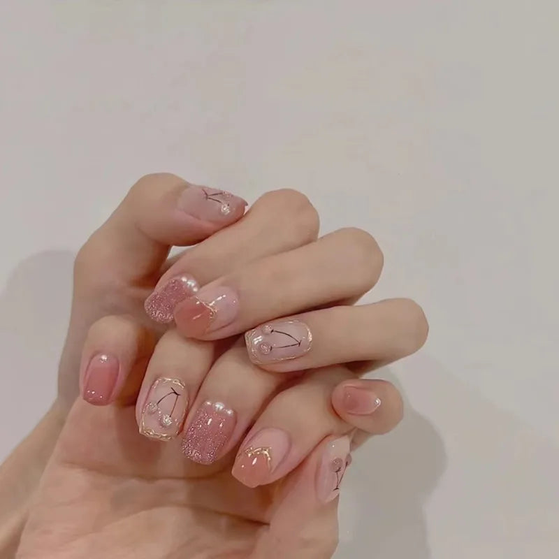 Droped Diamond - Artificial Nails