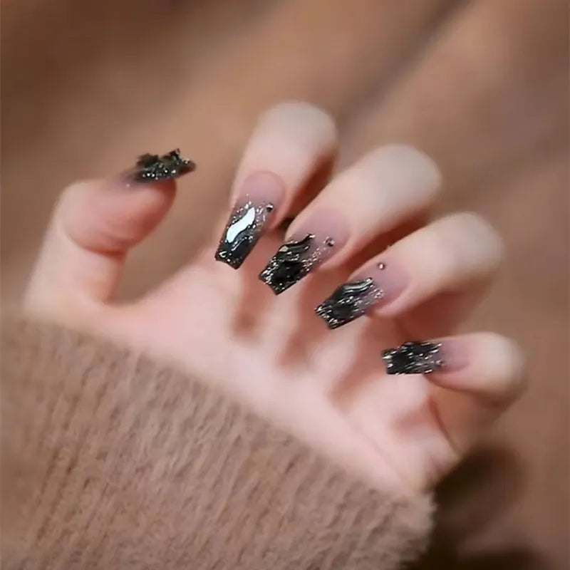 Droped Diamond - Artificial Nails