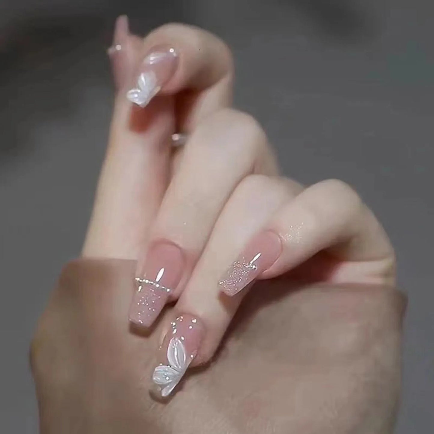 Droped Diamond - Artificial Nails