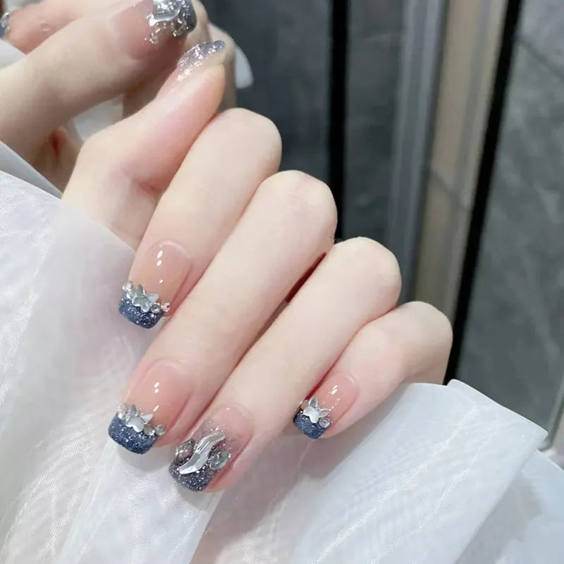 Droped Diamond - Artificial Nails