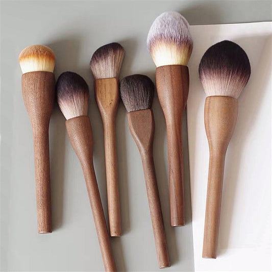 Wooden High Quality Makeup Brushes | Makeup