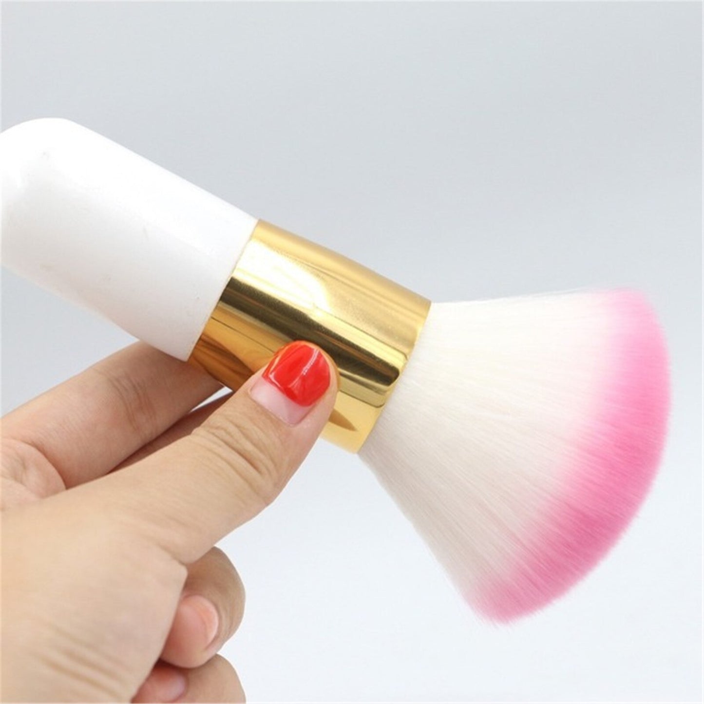 New Pro Large Size Makeup Brush For Loose Powder Foundation Powder Blush Highlighter Brush Soft Hair Cosmetics Lady Make Up Tool